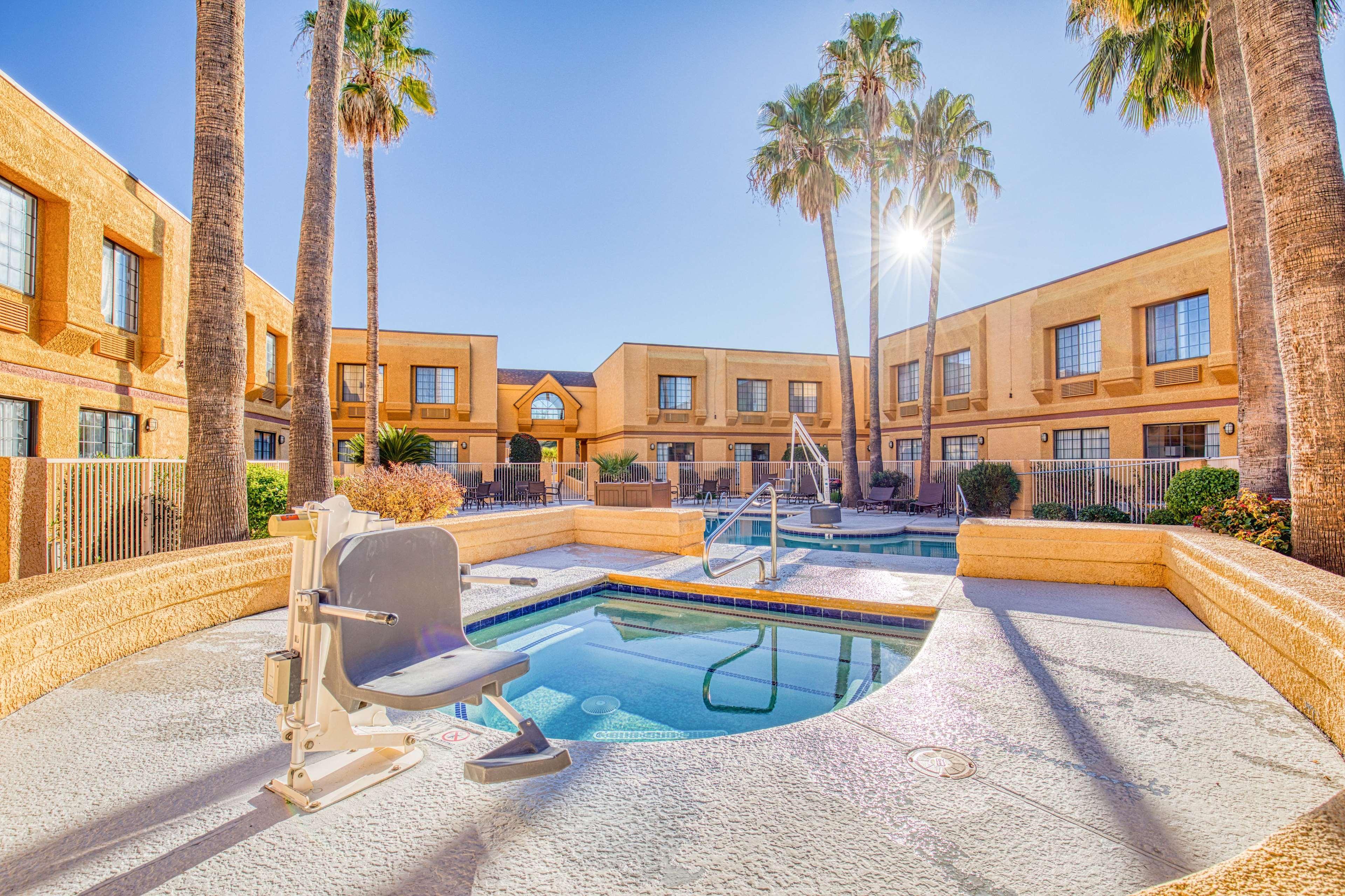 Best Western Green Valley Inn Esterno foto
